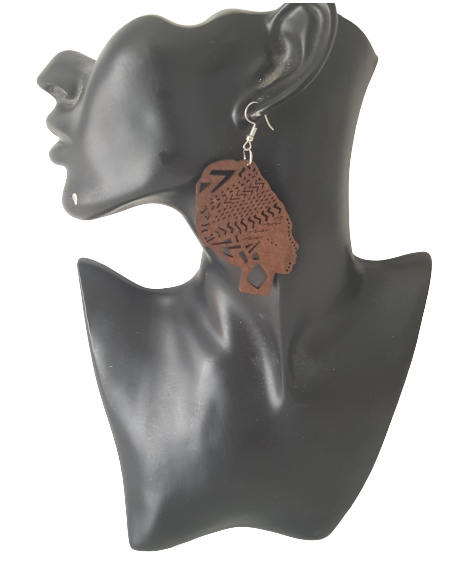 African woman earrings