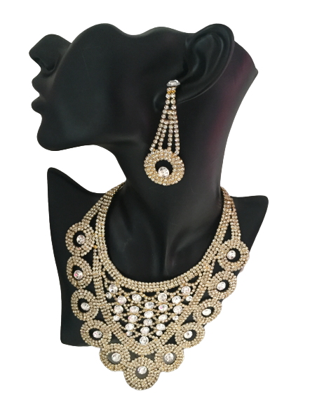 Gold jewelry adornment