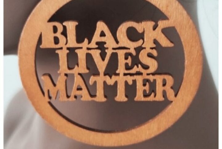 Boucles d'oreilles Black Lives Matter