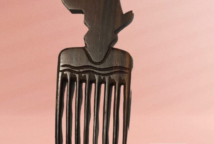 Peigne afro en bois