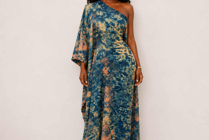 Robe asymétrique vert jaune et bleu