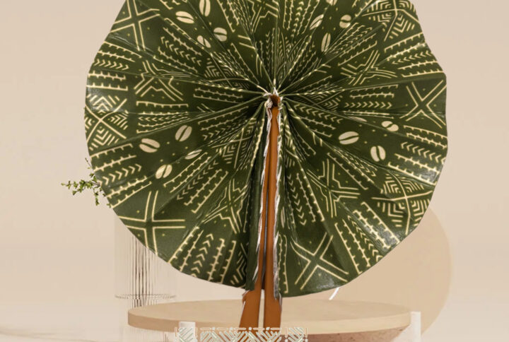 Éventail africain wax – Vert olive bogolan