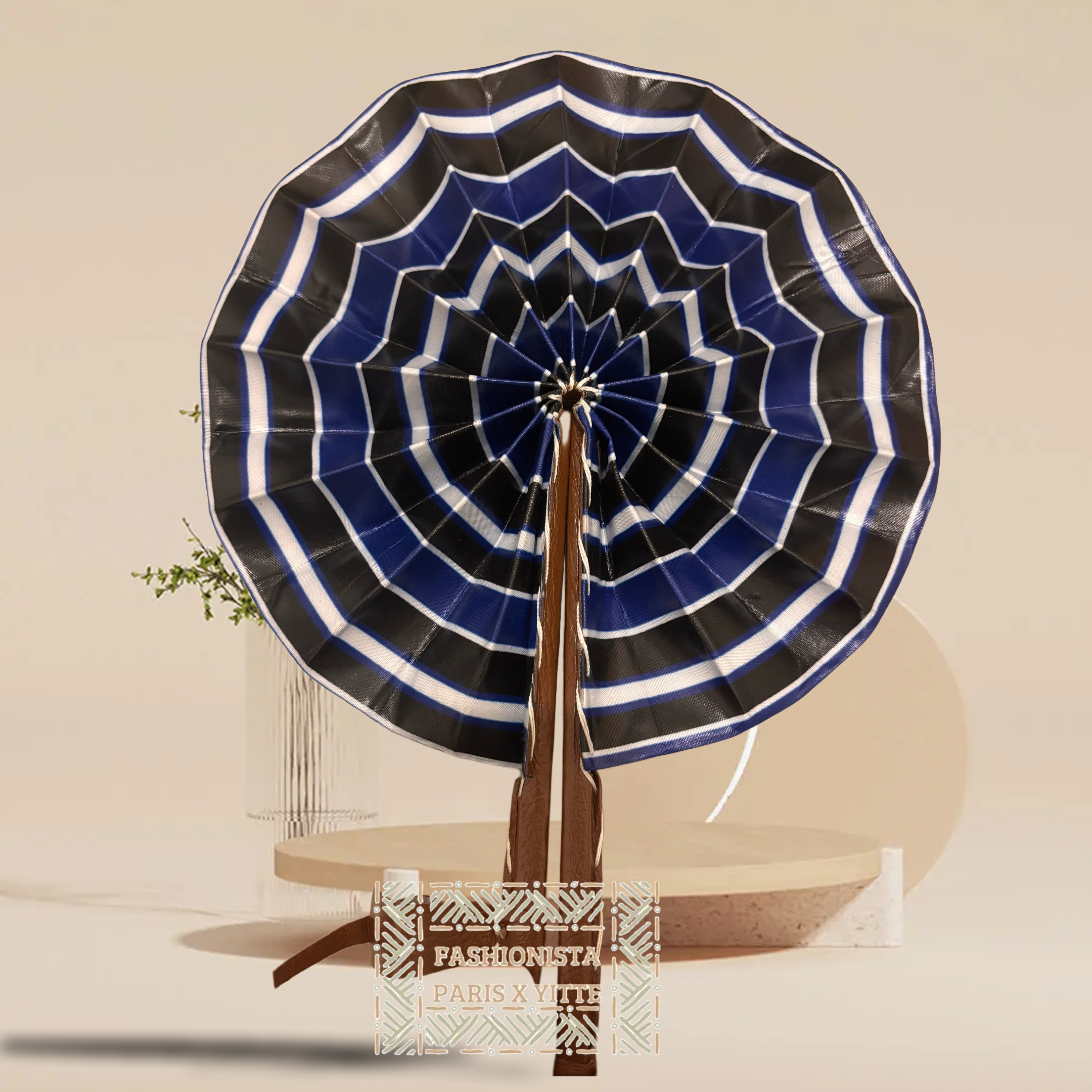 Éventail africain wax – Bleu nuit graphique