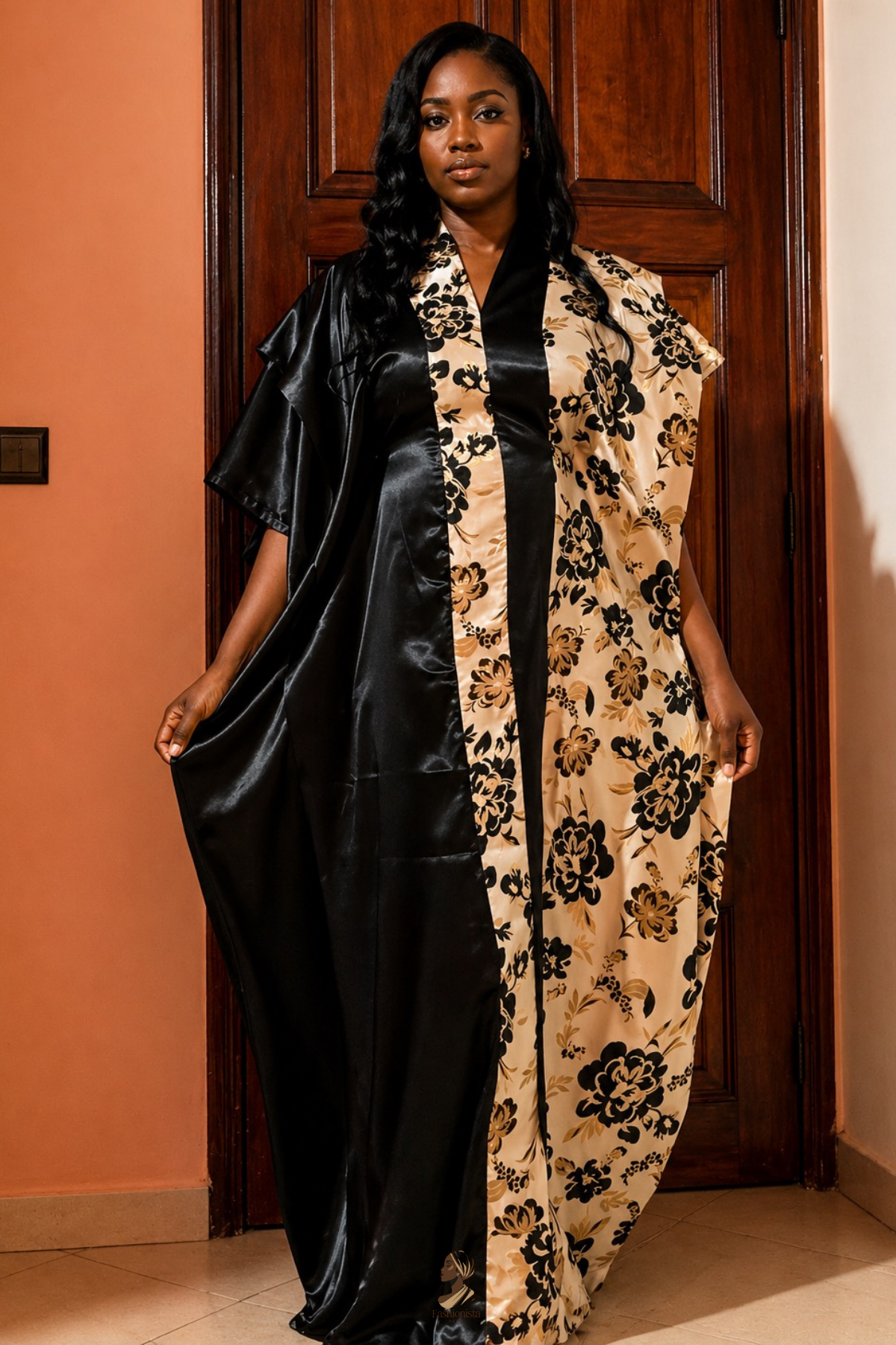 Robe brocard satinée noire