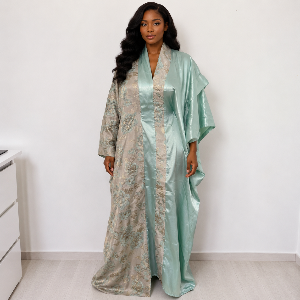 Robe brocart satinée