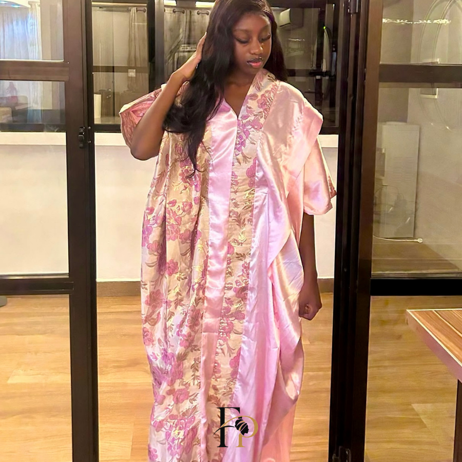 Robe brocart rose