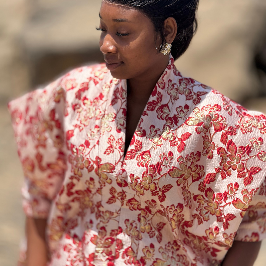 Robe brocard fleuri rouge et doré