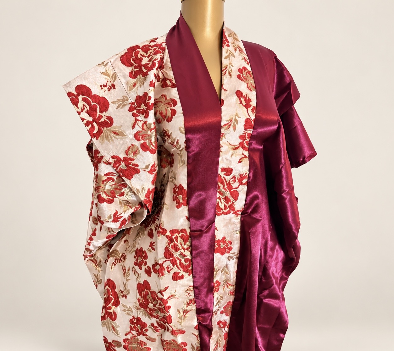 Robe brocart soie