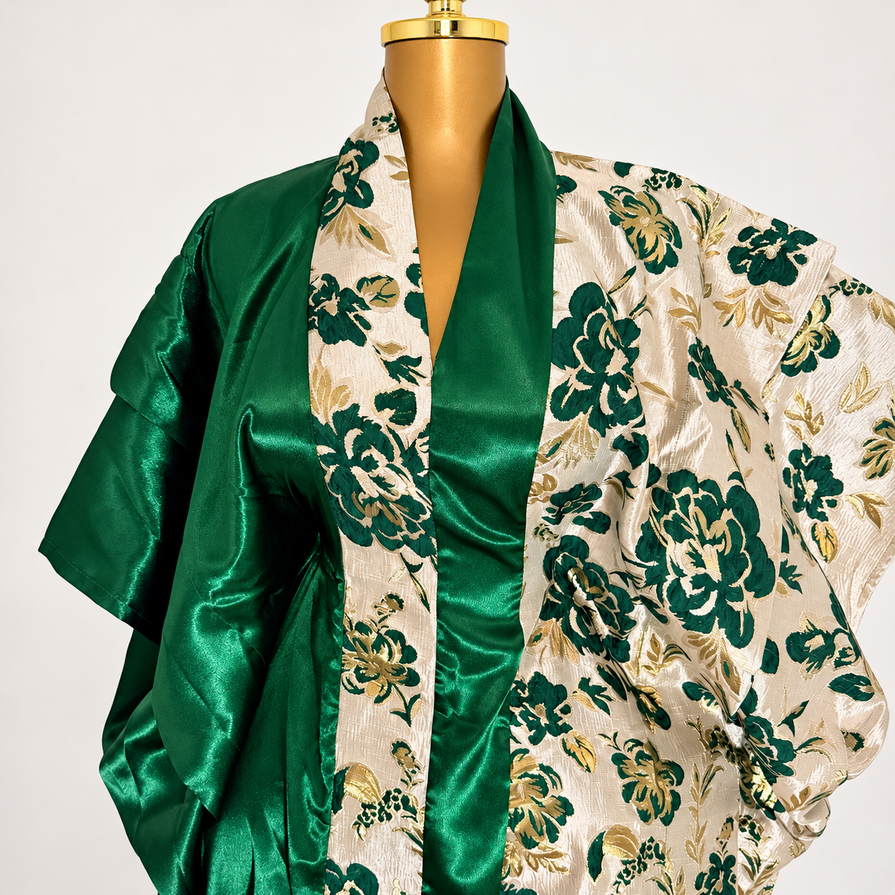 Robe brocart soie