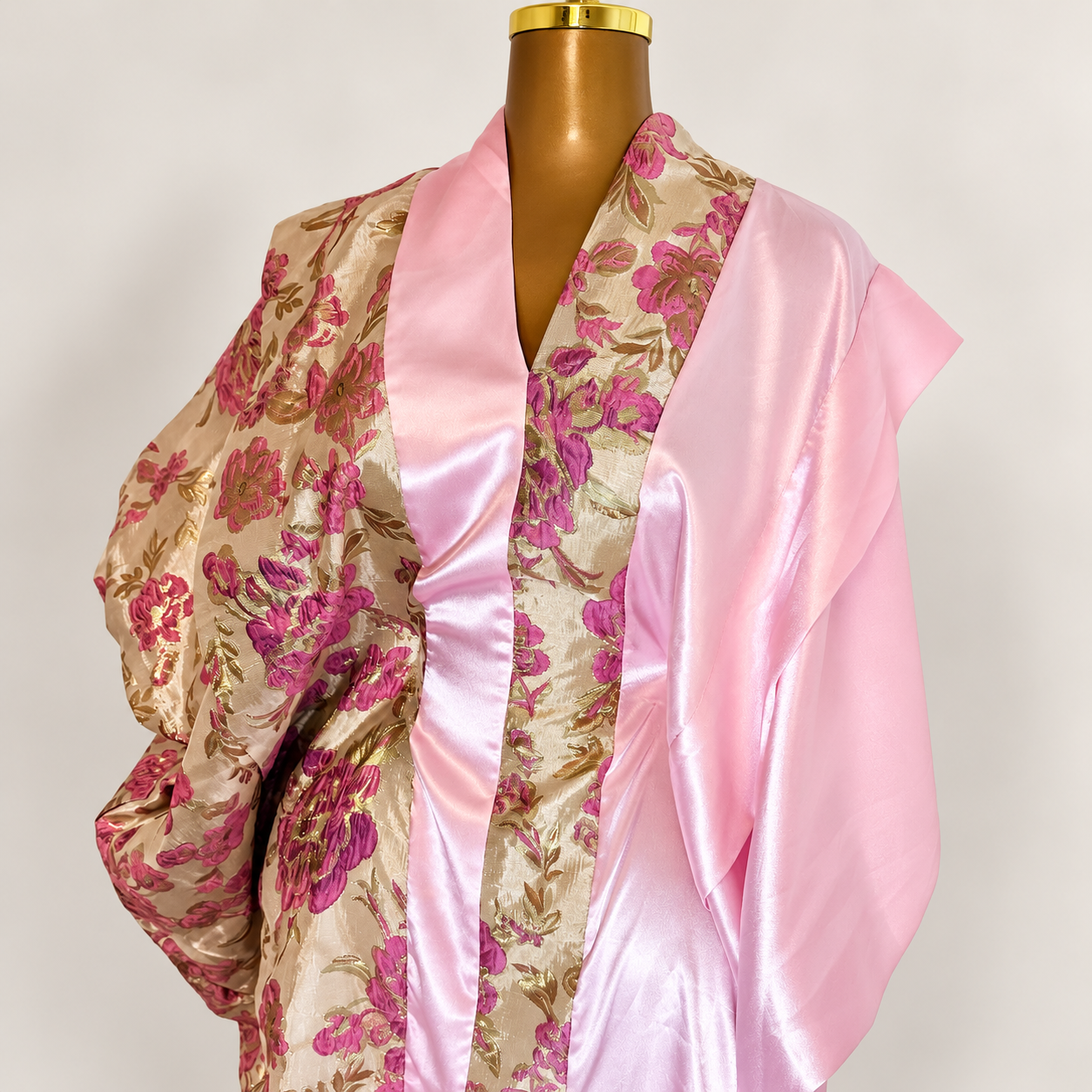 Robe brocart soie