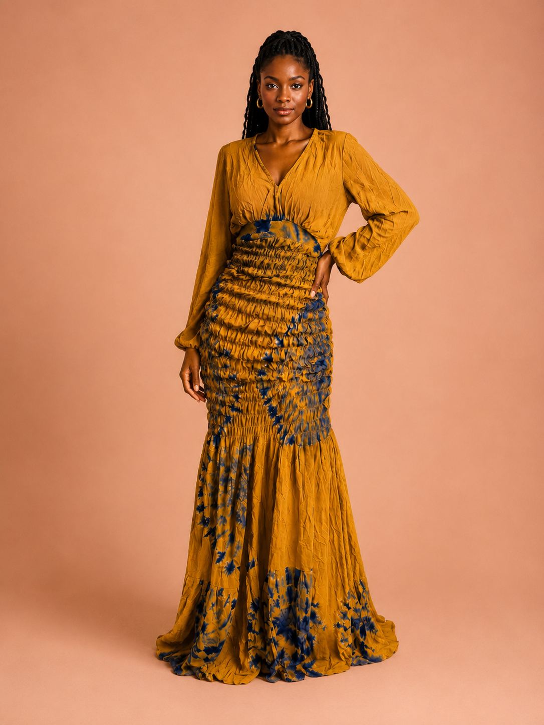 Robe longue tie-dye ocre et bleu nuit