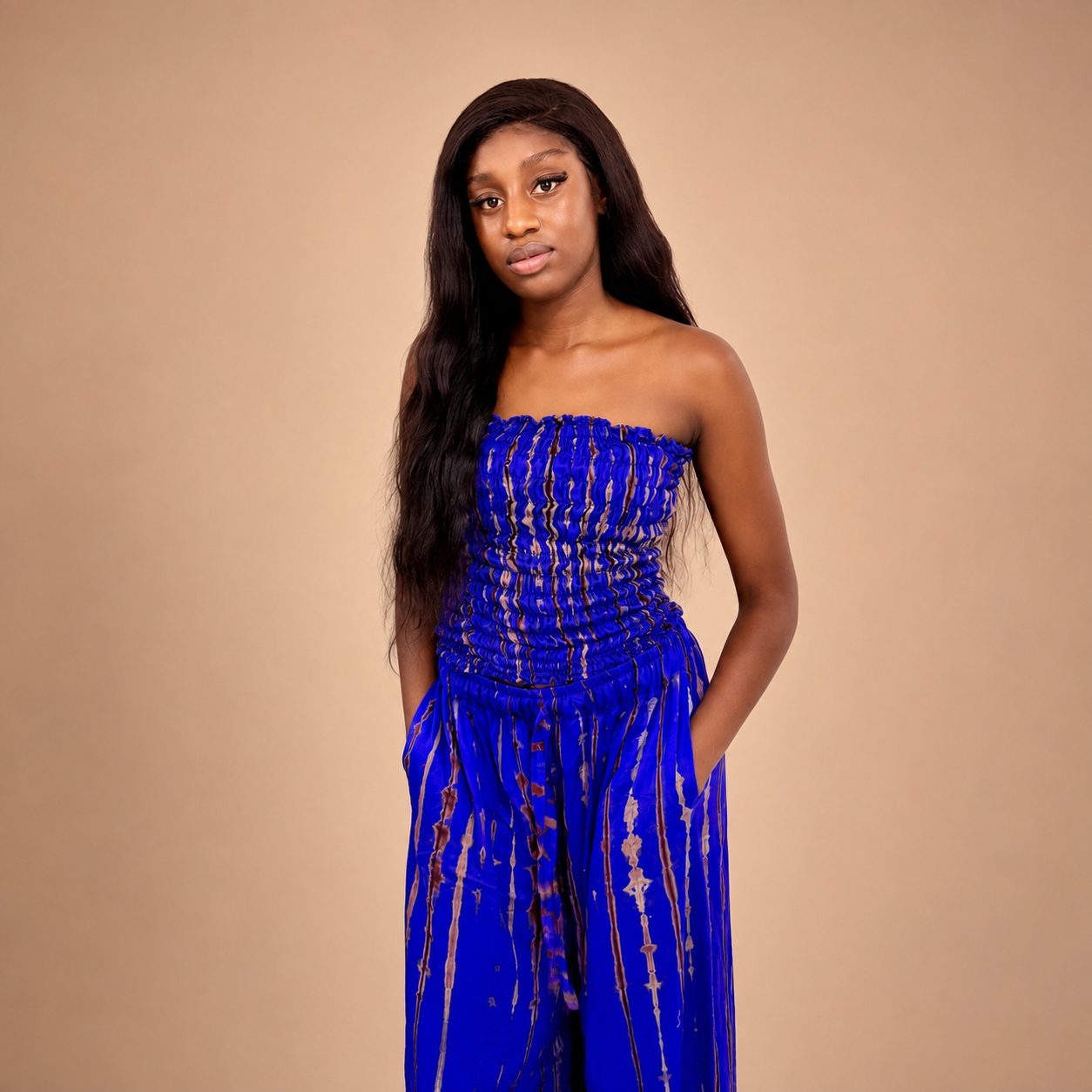 Ensemble bleu majorelle bustier pantalon et kimono assorti