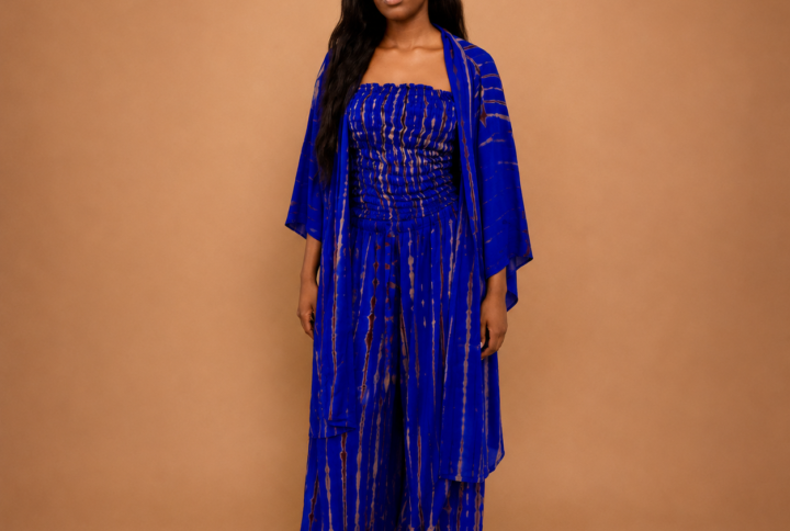 Ensemble bleu majorelle bustier pantalon et kimono assorti