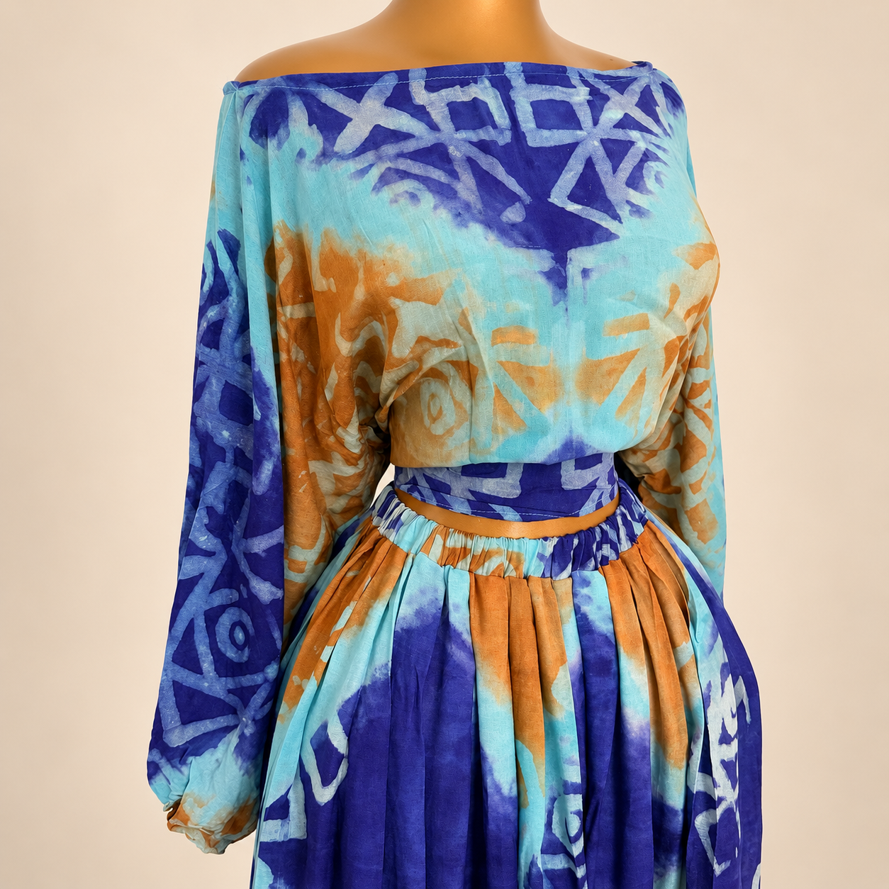 Ensemble Sira – Haut & jupe longue imprimé batik